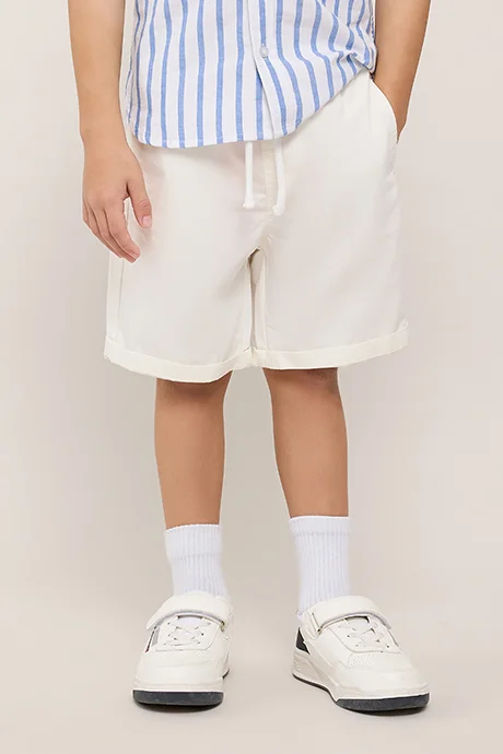 أر أند بي Solid Shorts with Drawstring Waist