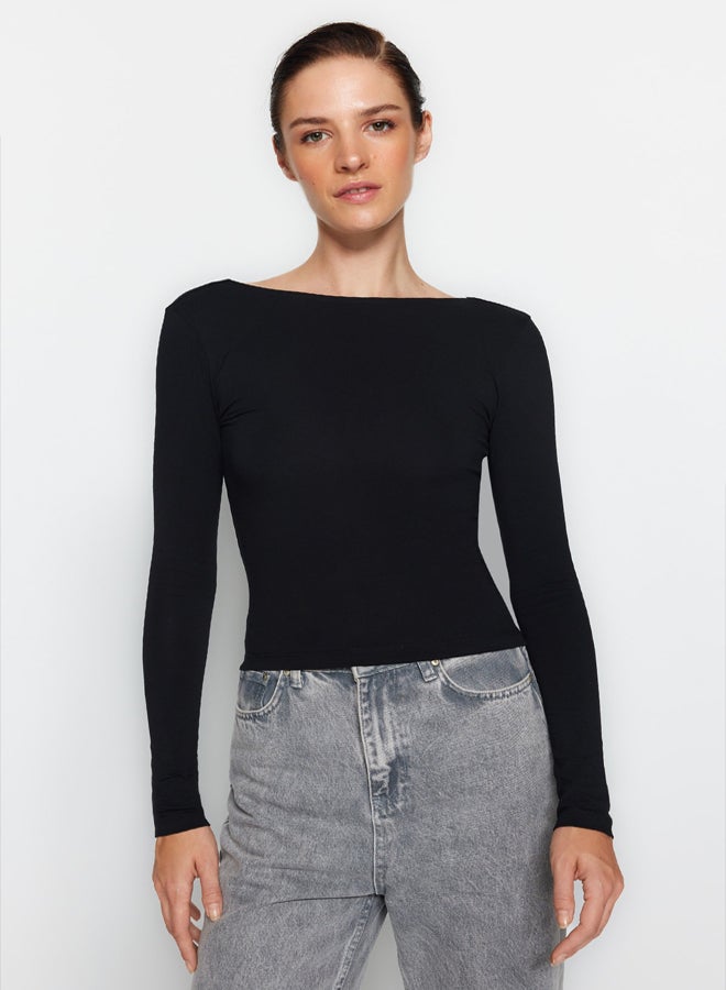 trendyol Black Cotton Stretchy Decollete Fitted/Fitted Blouse - Image 4