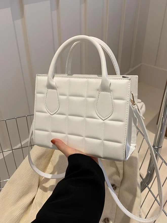 Styli White Quilted Shoulder Bag