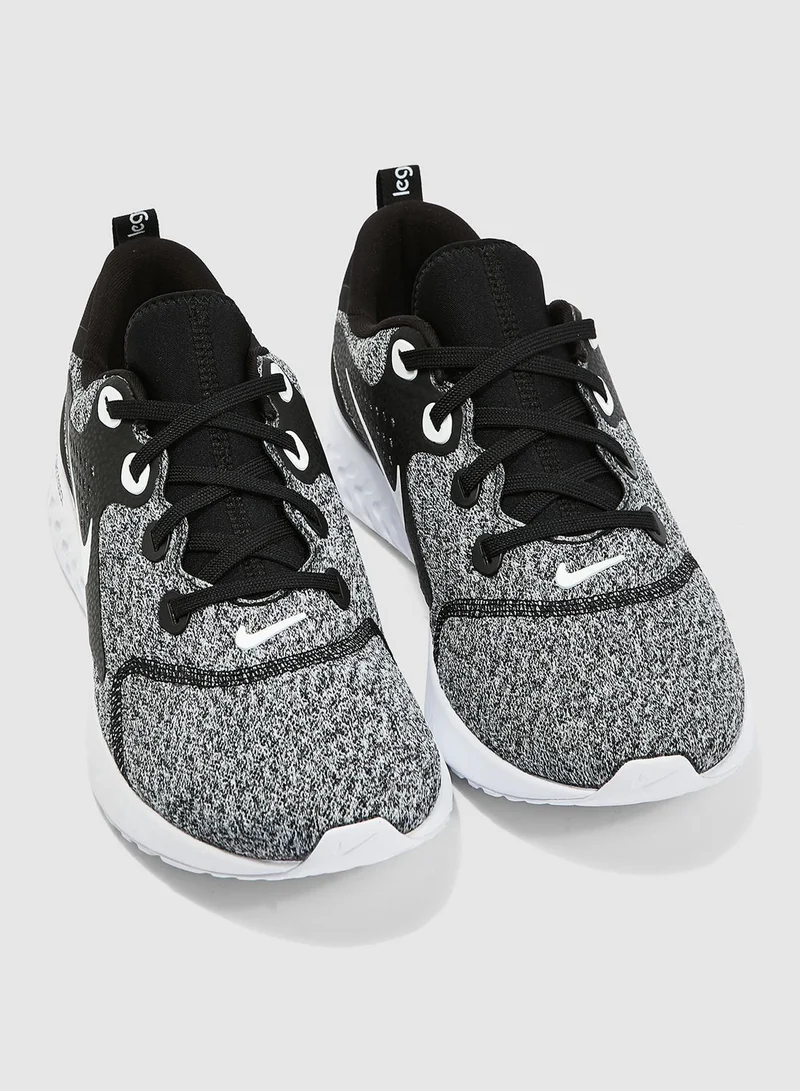 Nike Legend React