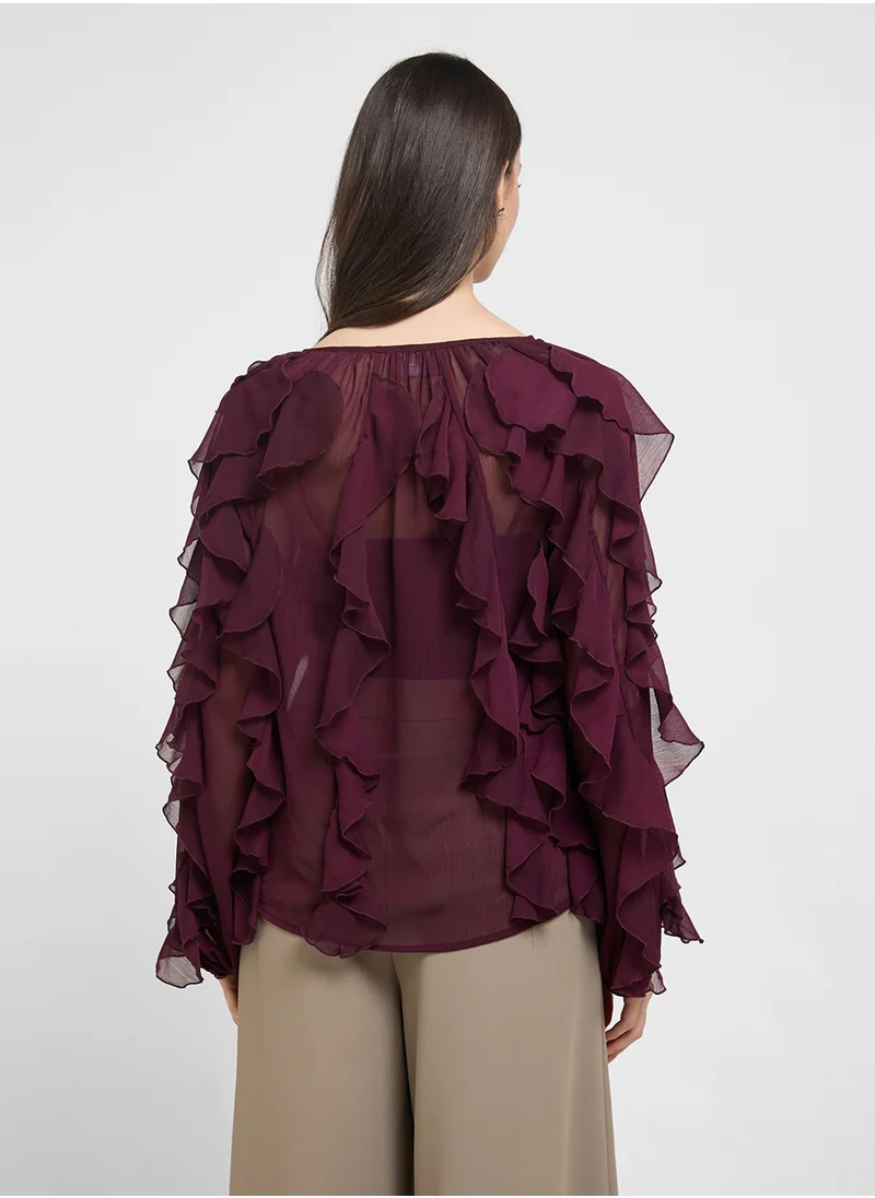 ايلا Top With Ruffles