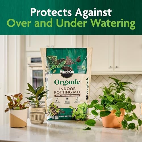 Miracle-Gro Organic Indoor Potting Mix - Protects Against Over and Under Watering, Planting Soil for Indoor Container Plants, Houseplants and Starter Plants, OMRI Listed, 16 qt. - Image 3