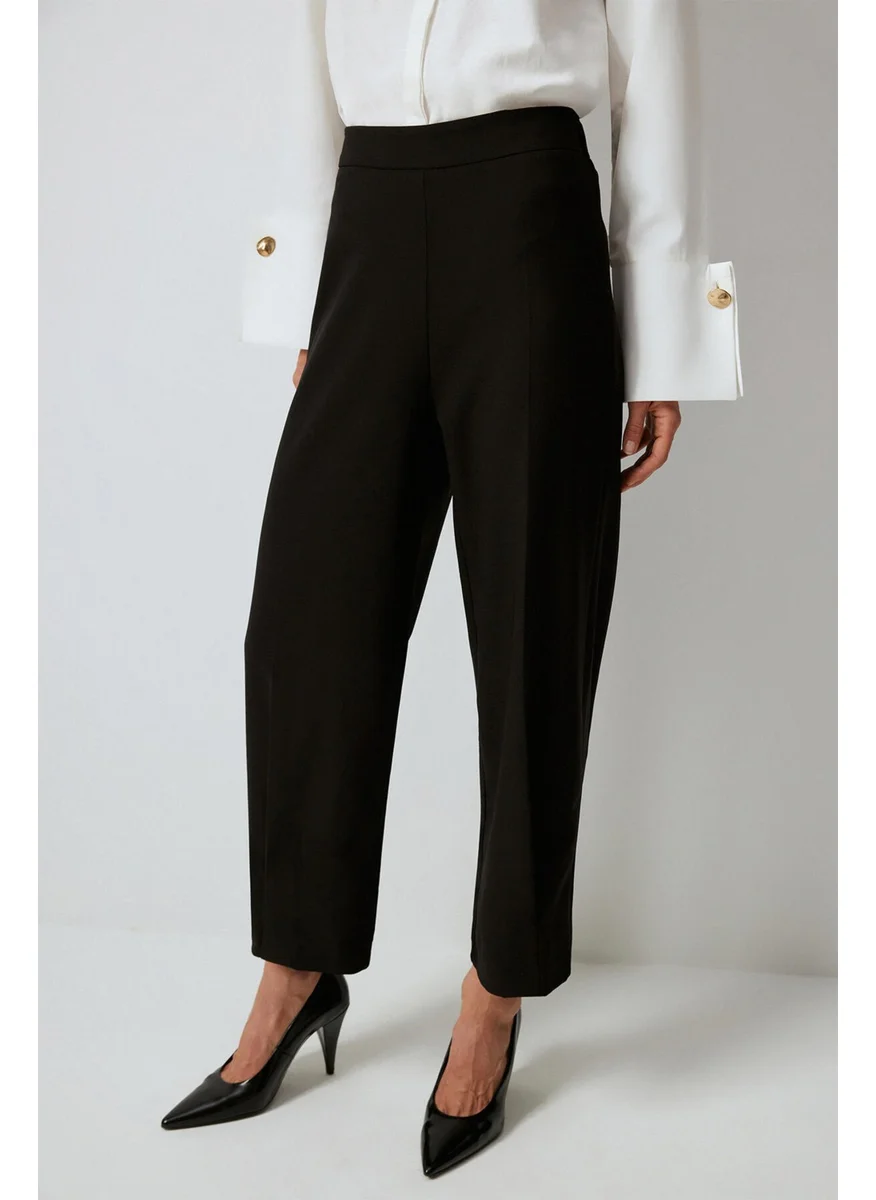 Touche Crepe Trousers with Leg Stitching