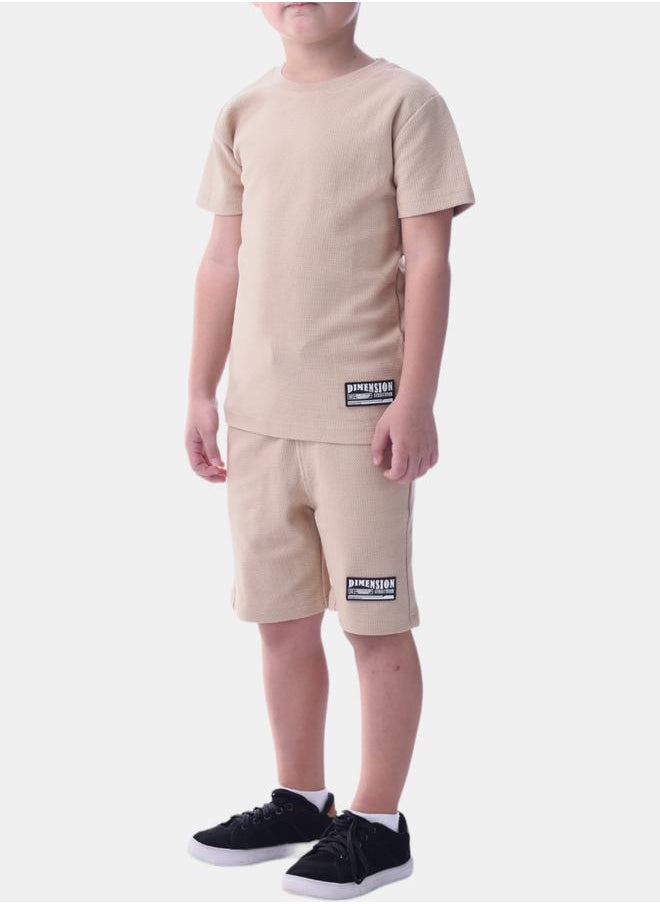 URBASY - Textured Badge Short Sleeve T-Shirt & Shorts Set by Styli - Image 1