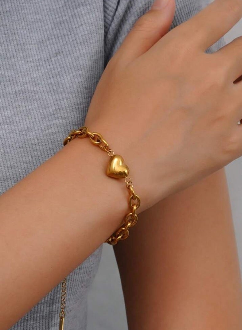 إيكوال اسوارة نسائية أنيقة وعالية الجودة مصنوعة من الاستانلس ستيل مطلية باللون الذهبي - Image 1