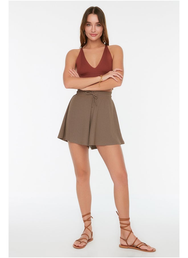 trendyol - Mink Relaxed Fit Normal Waist Crescent Knitted Shorts TWOSS22SR0212 - Image 1