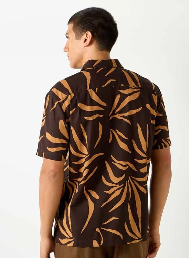 Iconic Iconic Relaxed Fit Printed Linen Blend Shirt with Camp Collar