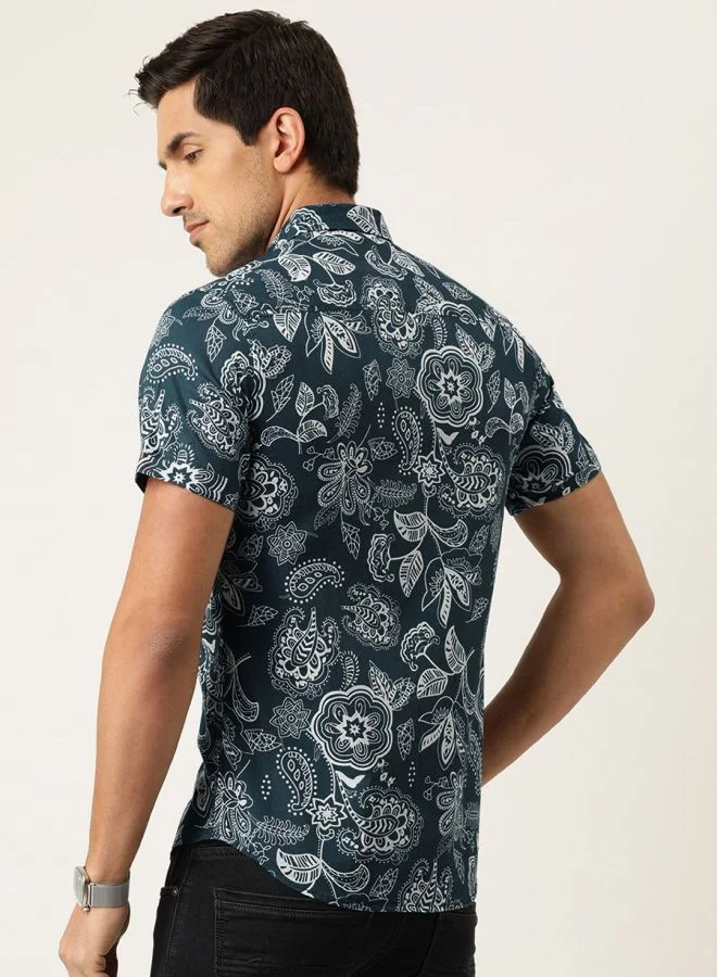 شركة المرآب الهندية Men Slim Fit Floral Printed Half Sleeves Cutaway Collar Casual Shirt