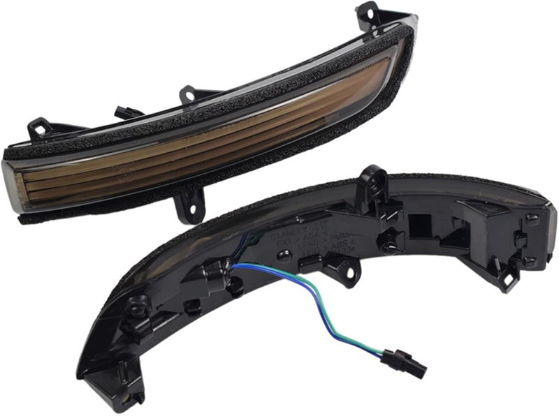 Vuzmode Dynamic Turn Signal Light for Nissan Teana and Maxima - Image 4