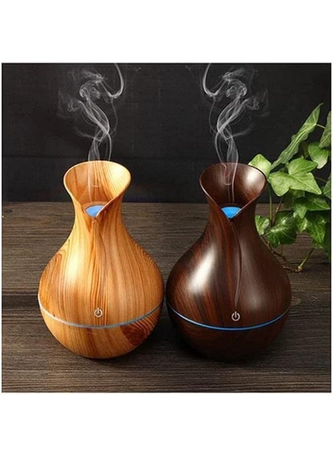 ماركة غير محددة - معطر جو للمنزل والسيارة والمكتب بتصميم خشبي بإضاءة متغيرة الألوان، قطعة واحدة - Image 1
