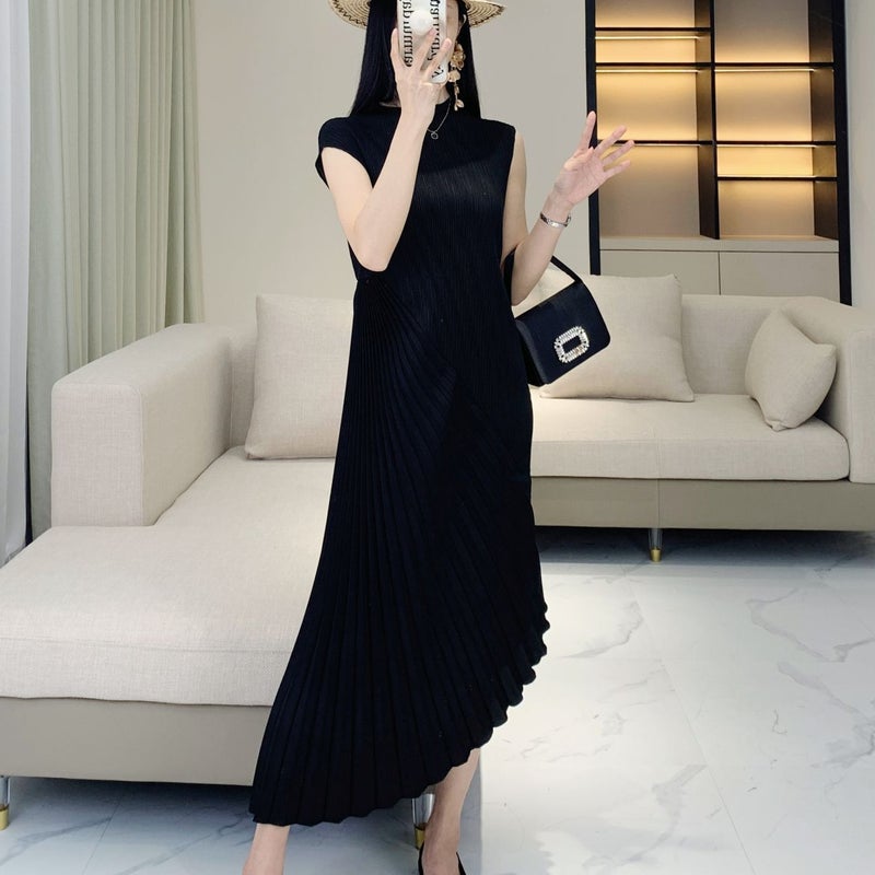 Miyake Design Sense Irregular Pleated dress Womens 24 New Elegant Elegant Stitching Pleated Sleeveless Dress Black - Image 4