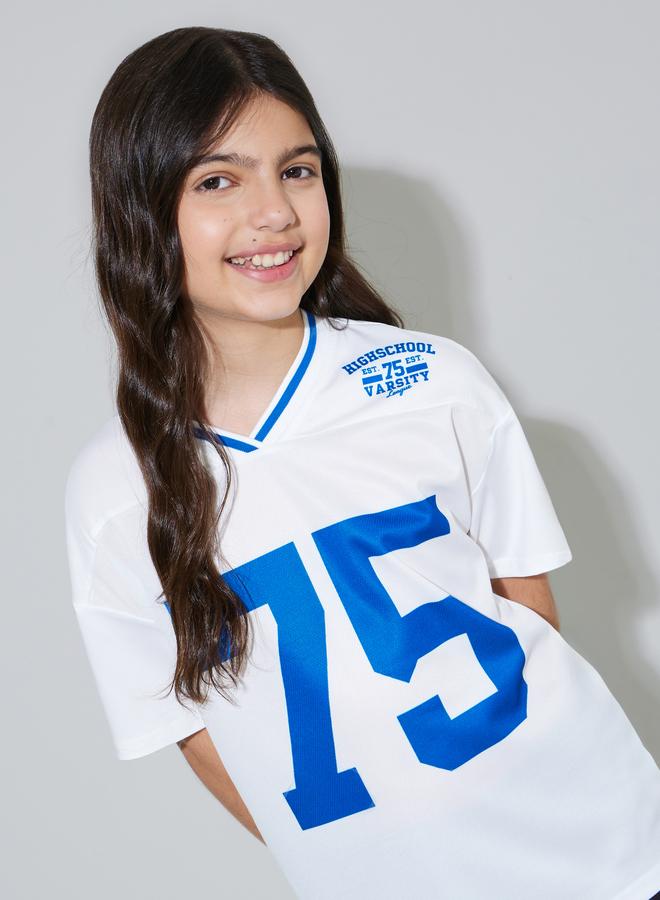 Styli Teen Girls White Graphic Print V Neck Sports T-Shirt - Image 1
