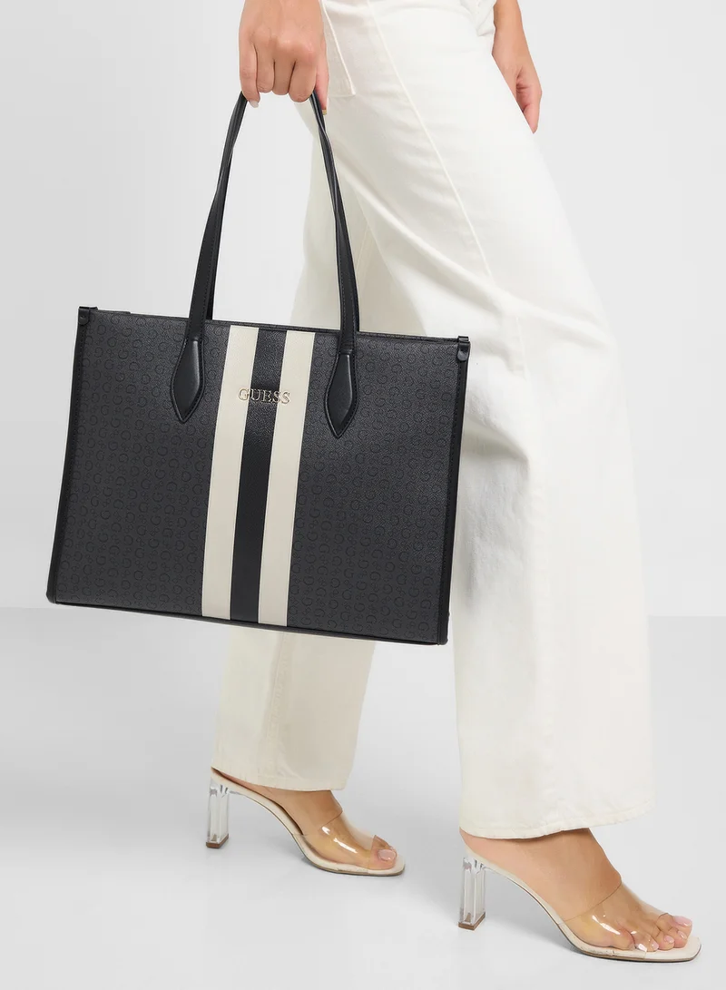 جس Ines Carryall