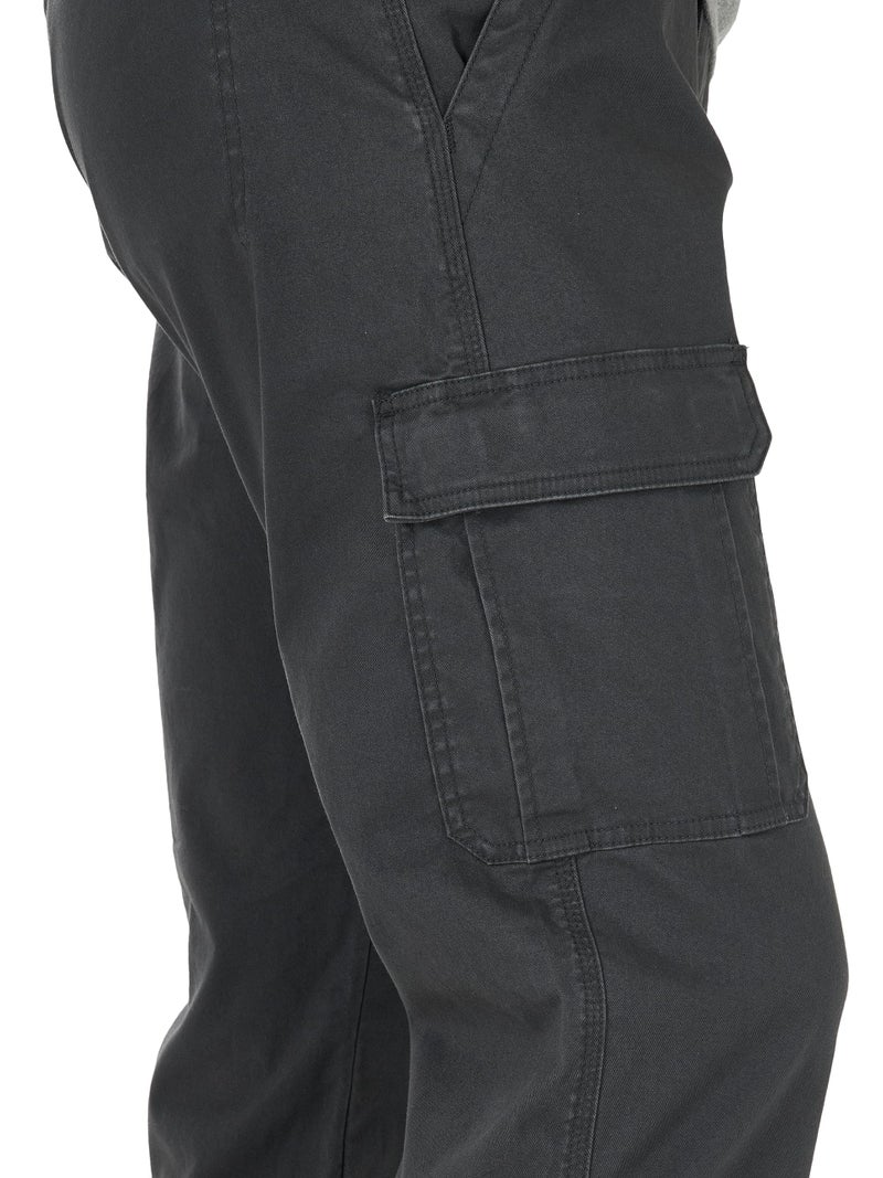 Wrangler Authentics بنطال كارجو مريح من رانجلر، قماش أنثراسايت، 46W x 32L - Image 2