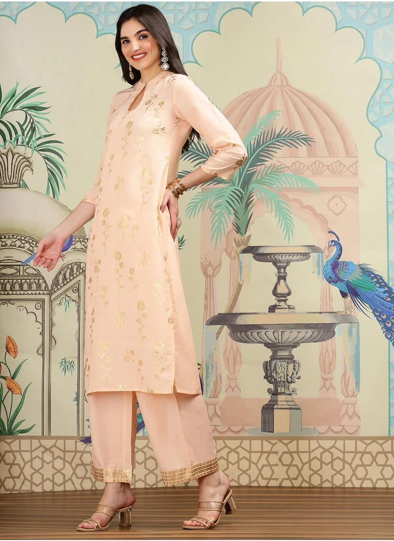 آي شين Straight Fit Printed Pattern Round Neck Three-Quarter Sleeves Peach Colour Woven Cotton Kurta Set for Women with Semi Elastic Closure - Crafted for Elegance and Ease