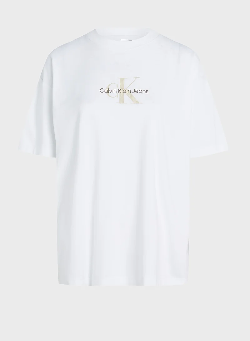 كالفن كلاين جينز Textured Monologo Boyfriend Tee
