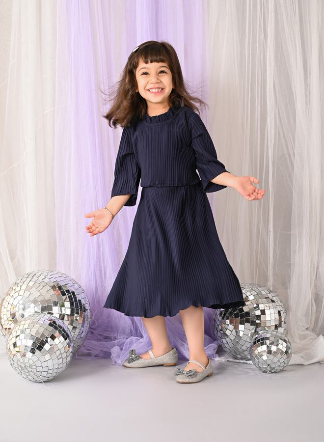 ليل بيكس فستان ميدي بياقة عالية وكشكشة وطيات من ستايلي - Image 1