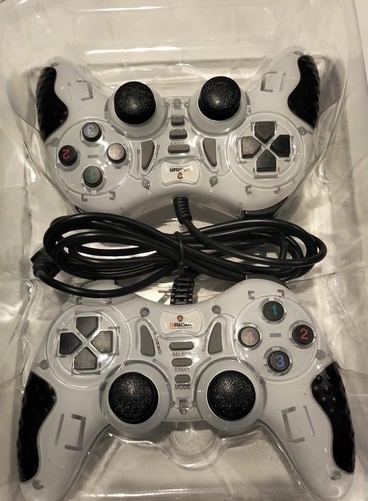 جاما يد تحكم سلكية توربو للألعاب GAMMA GT-606 | اهتزاز مزدوج | متوافقة مع الكمبيوتر وأجهزة الأندرويد (OTG) | تصميم مريح | خاصية التيربو - Image 1