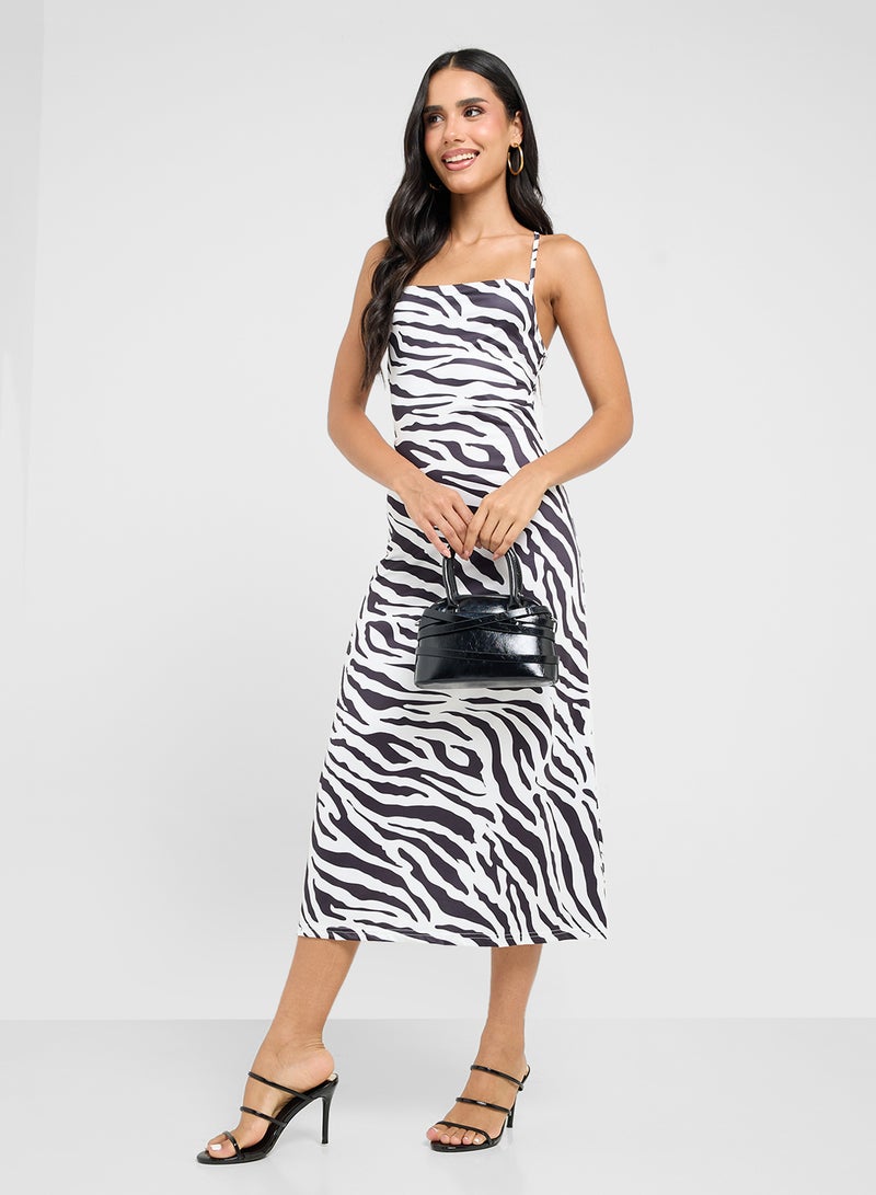 جينجر فستان ميدي بطبعة حمار وحشي - Image 1