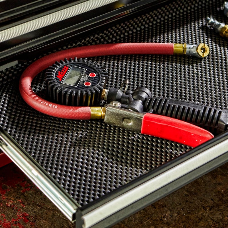 Milton S-575D Pro Digital Tire Inflator with Pressure Gauge, 15" Hose Ball Foot Chuck, Easy to Read 0.1 Display, Made In USA 255 PSI - Image 4