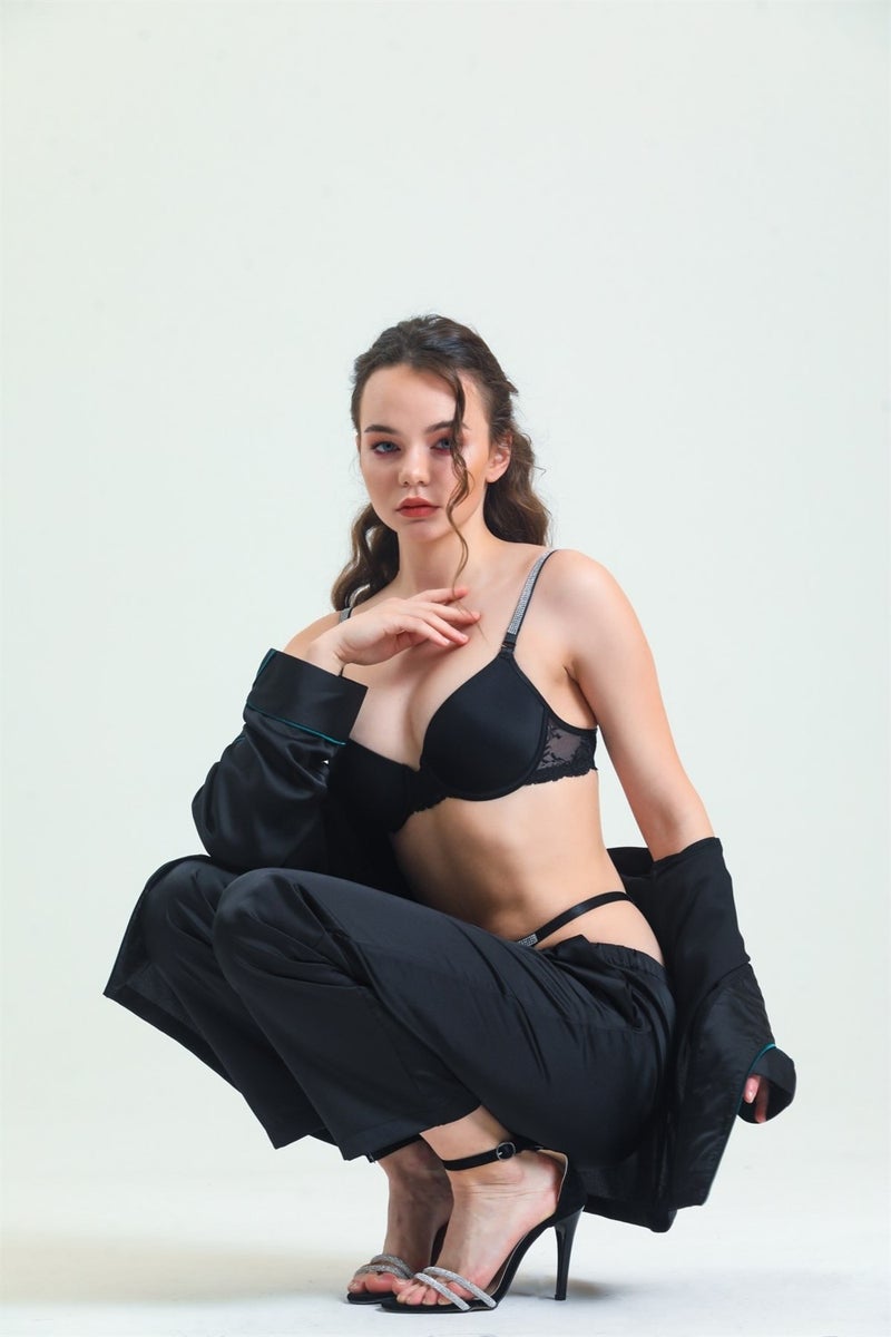 Magic Form 6389 Women's Black Strap Stone Lace Sponge Bra  - Image 4