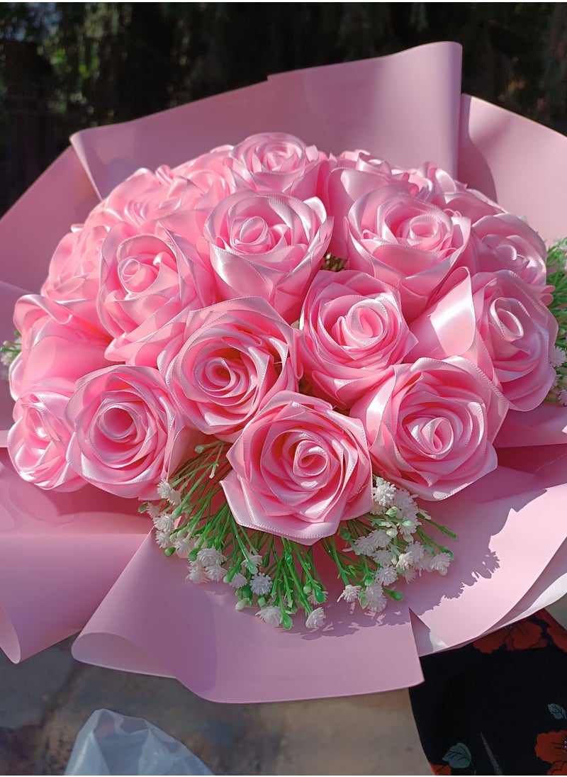 Generic - Add a touch of elegance and sophistication to your home or office with this luxurious bouquet of roses made of high-quality satin. This bouquet features an attractive realistic design - Image 1