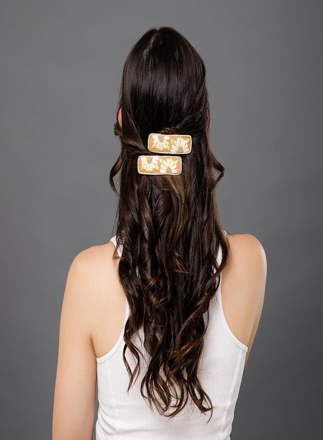 NIXTIL مشابك شعر نيكستيل مطرزة بزهرة الأقحوان | قاعدة بيج مع تطريز بخيوط زهرية بيضاء وخضراء | حواف مزينة بالخرز | قبضة ناعمة للفتيات والسيدات | عبوة من مشبكين - Image 5