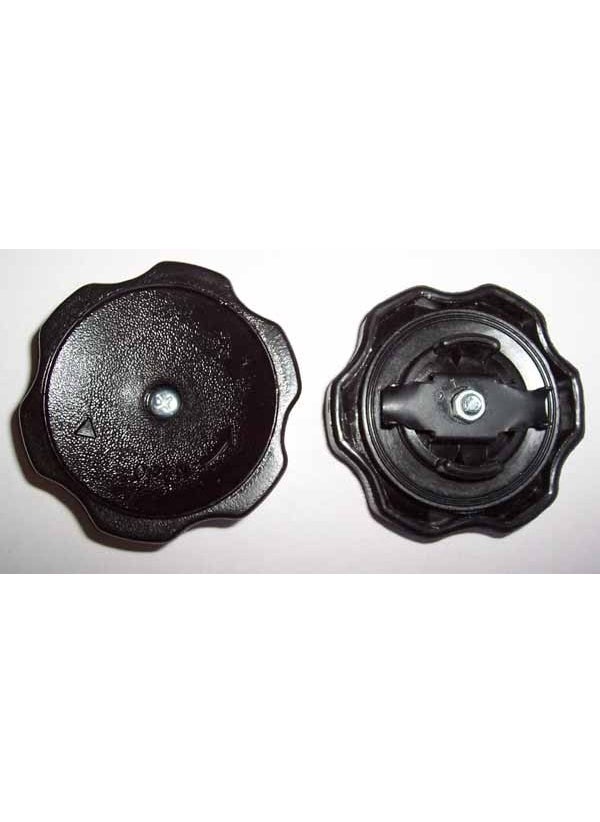 SH Mitsubi i L200- Pick Up- 99/06; Engine Oil Cap 
