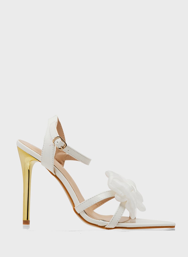 جينجر صندل بكعب مع فيونكة - Image 1