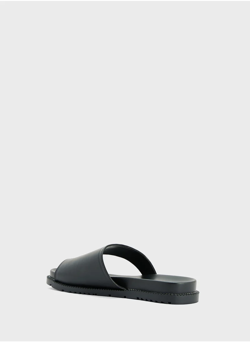 جينجر Casual Flat Sandal