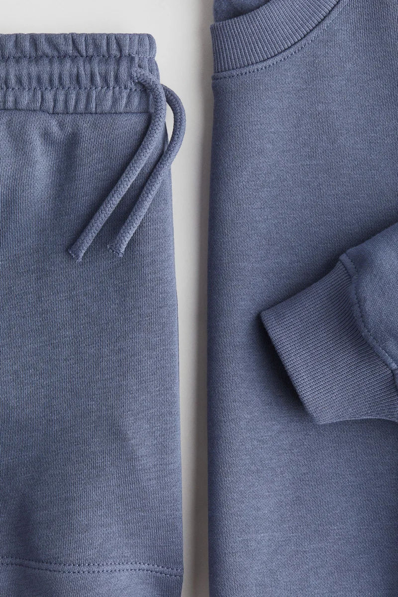 اتش اند ام طقم من سويت شيرت وشورت - عبوة من قطعتين