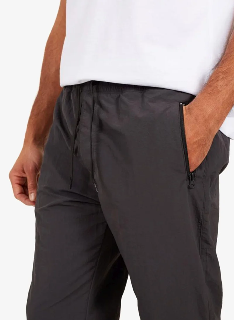 BRAVE SOUL  MENS TASLAN LOOSE FIT CARGO PANT; ELASTICATED WAIST; OVERSIZED SIDE ZIP POCKETS CUFF ADJUSTER AT HEM for Men | Best Price UAE