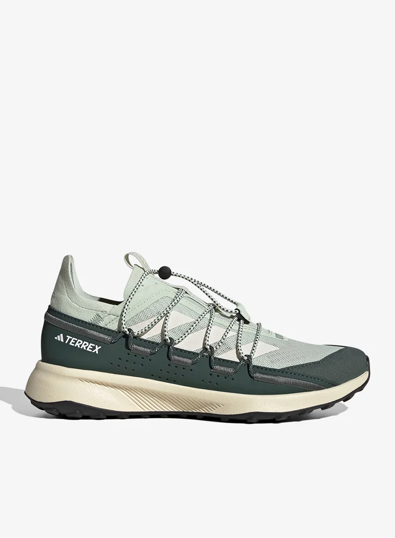 adidas تيريكس فويجر 21