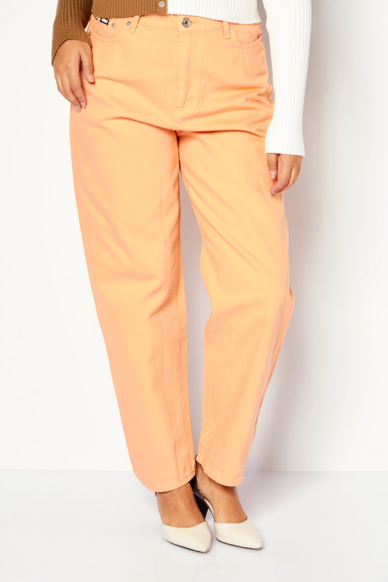 Minga London Women Regular Fit Plain Non Stretchable Straight Jeans, Orange - Image 1