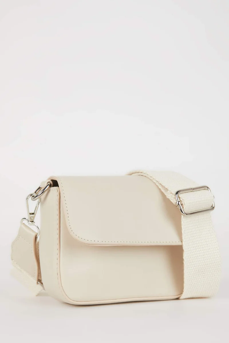 ديفاكتو Girl Canvas Crossbody Bag