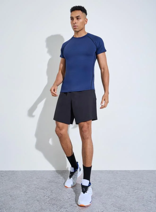 ستايلي اكتيف Men Black Paneled Zipper Pocket Active Shorts