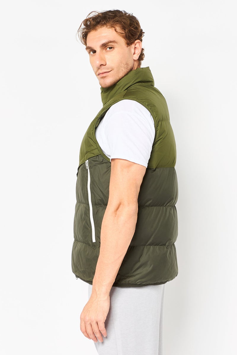 Nike سترة خارجية بدون أكمام للرجال، زيتوني - Image 3