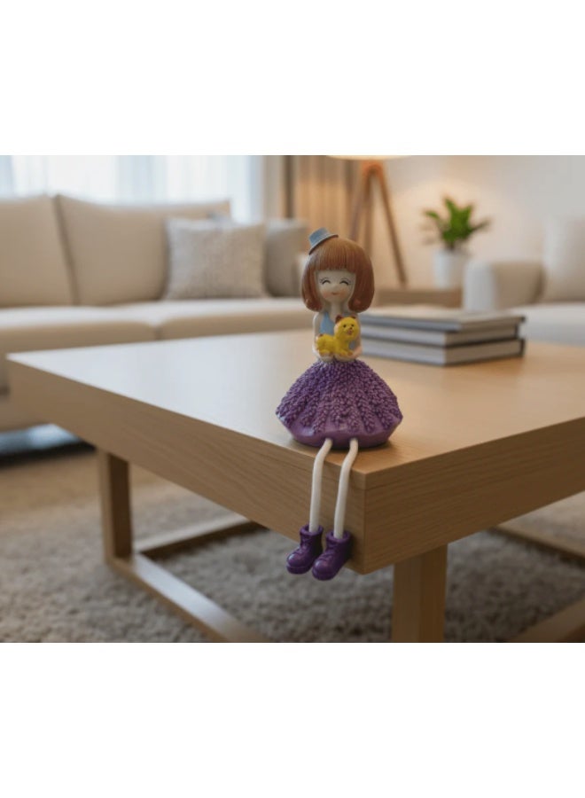 أي كي دي سي تمثال فتاة من مادة البولي ريزين الفنية من AKDC - قطعة ديكور منزلية أنيقة بلونين بنفسجي وأزرق، 14 سم - Image 2