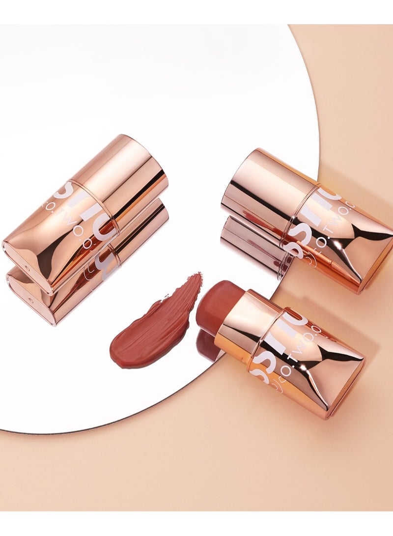 O.TWO.O Blush Stick Glow 01 Youthful - 7g - Image 1