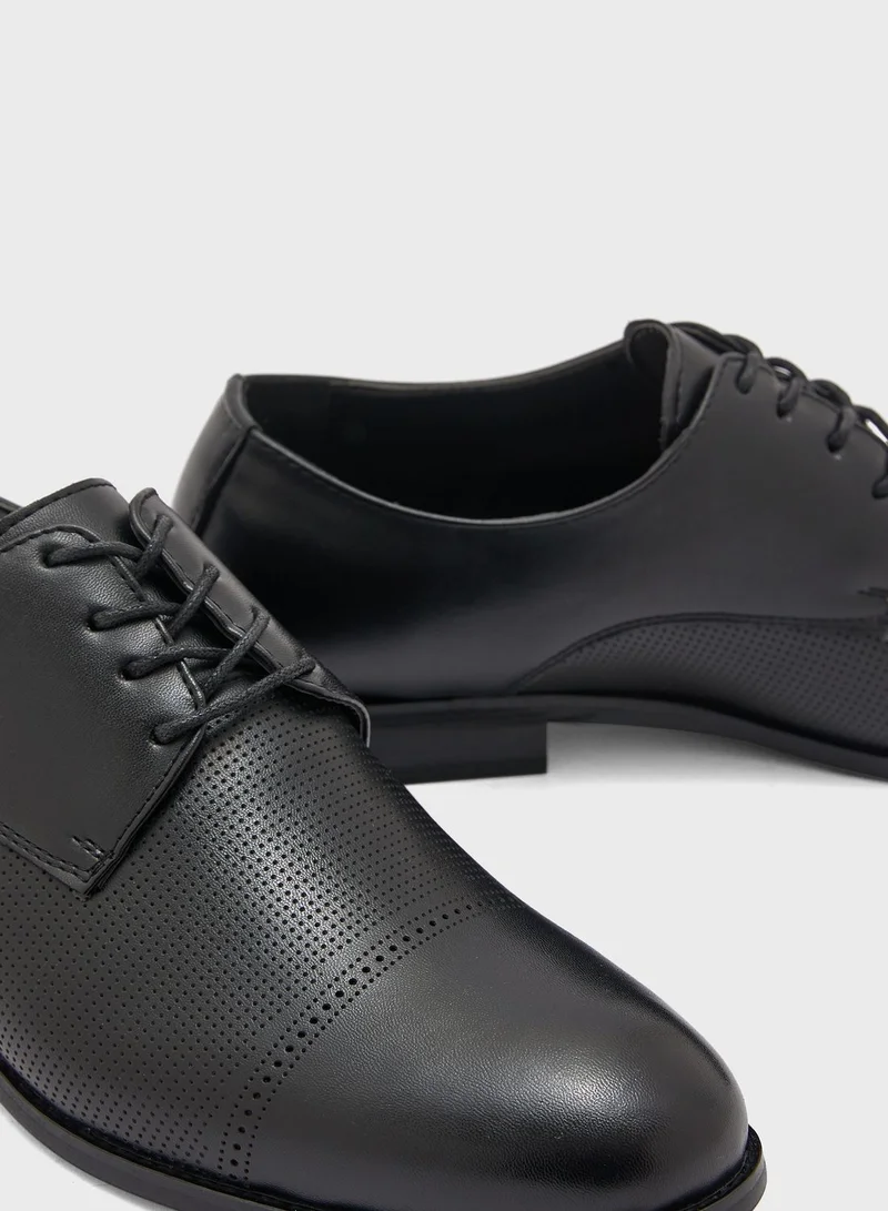 Robert Wood Perforated Formal Lace Up