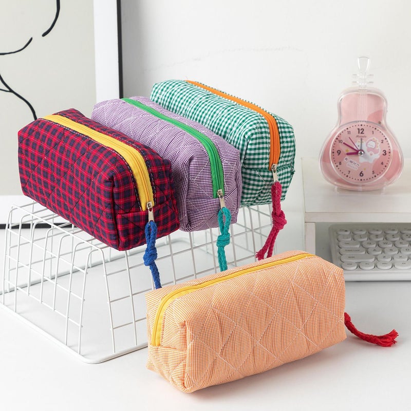 Green Plaid Checkered Storage Bag Spacious For Pencils Stationery Office Supplies With Zip Closure Travel Organization - Image 1