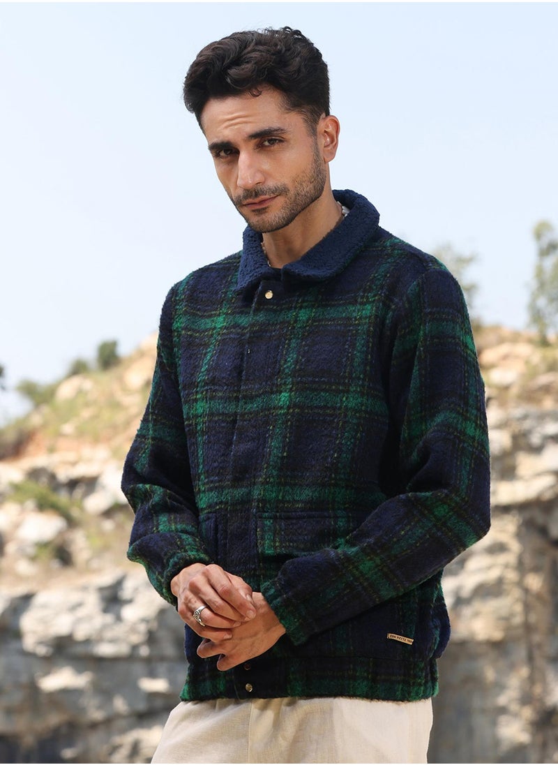 كامبوس سوترا Men's Navy Blue & Green Tartan Plaid Jacket With Fleece Collar  - Image 3