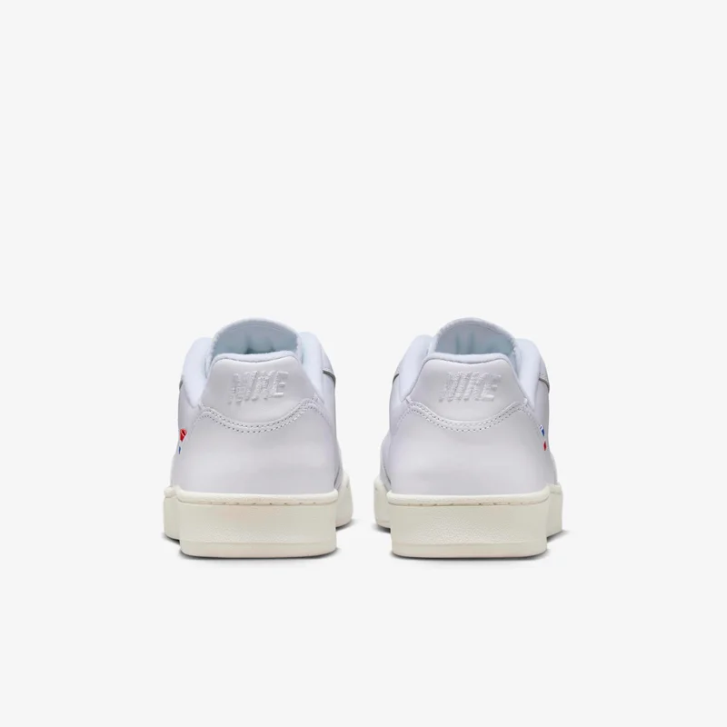 Nike Men's Grandstand II Pinnacle Shoes