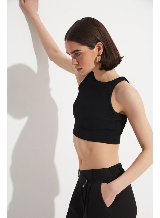 جون بلوزة كاميسول قصيرة نسائية بياقة هالتر سوداء - Image 5