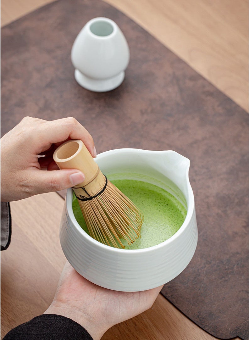 نهر قو مجموعة مكونة من 4 قطع من خفاقة الماتشا تتضمن وعاء الماتشا، خفاقة من الخيزران، حامل خفاقة من السيراميك، مغرفة، مجموعة أدوات الماتشا التقليدية لحفل شاي الماتشا (أبيض) - Image 5