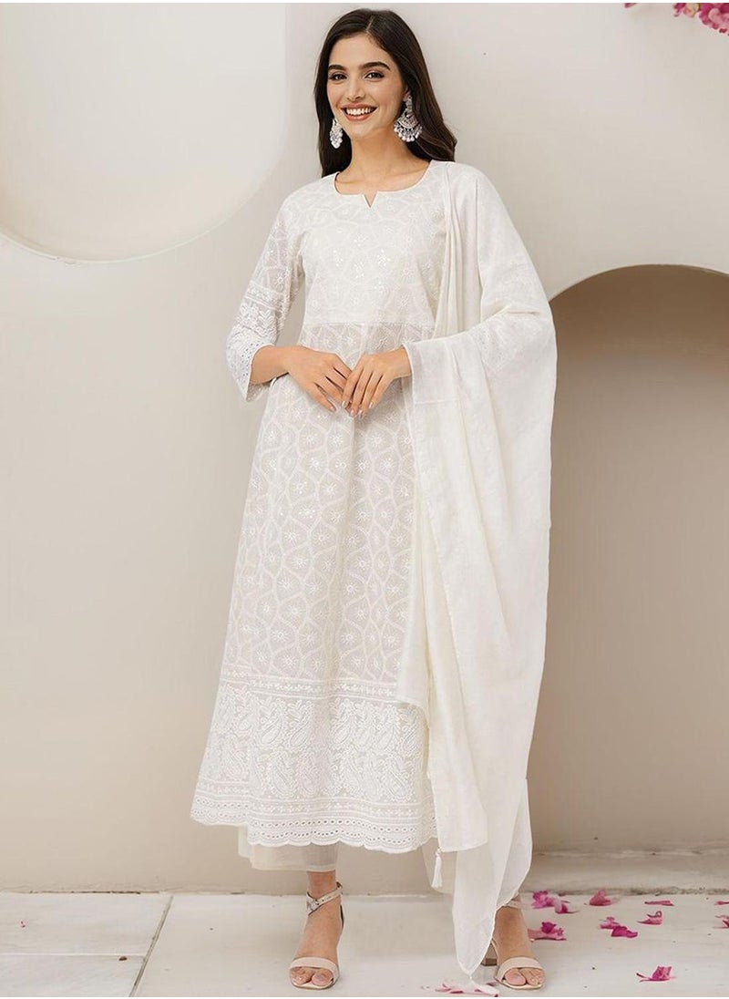 ISHIN Women's Off White 100% Cotton Embellished Tunic Full Length Casual Straight Fit Kurta Set  - Image 3