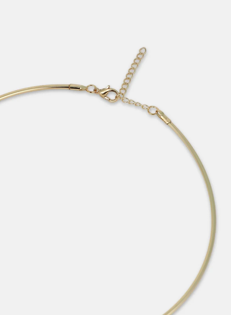 SOHI  Women The Clover-Charm Collar Necklace | California  Colour | One-Size | Metallic Alloy Material | Lobster Clasp Closure | Necklace For Casual & Evening Wear for Women | Best Price UAE