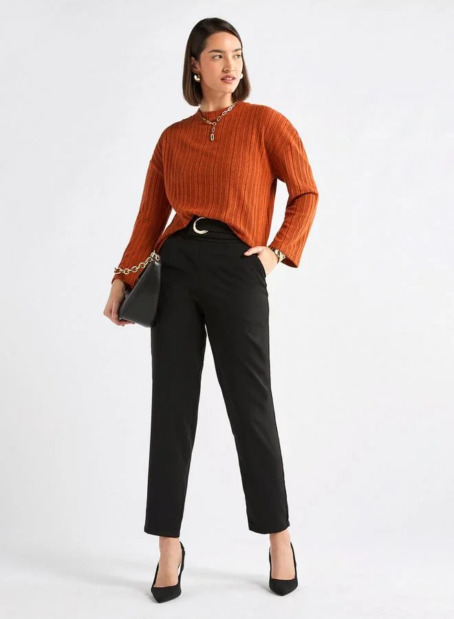 سبلاش فيڤ كنزة مضلعة بأكمام طويلة وياقة عالية