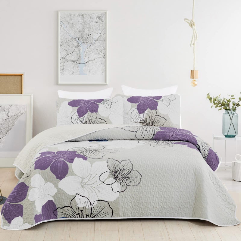 DJY 3 Pieces Quilt Set California King Purple Floral Pattern Quilt Coverlet Set Elegant Lily Bedspread with 2 Pillow Shams Breathable Microfiber Bedding Quilt Set All Season Purple 106x96