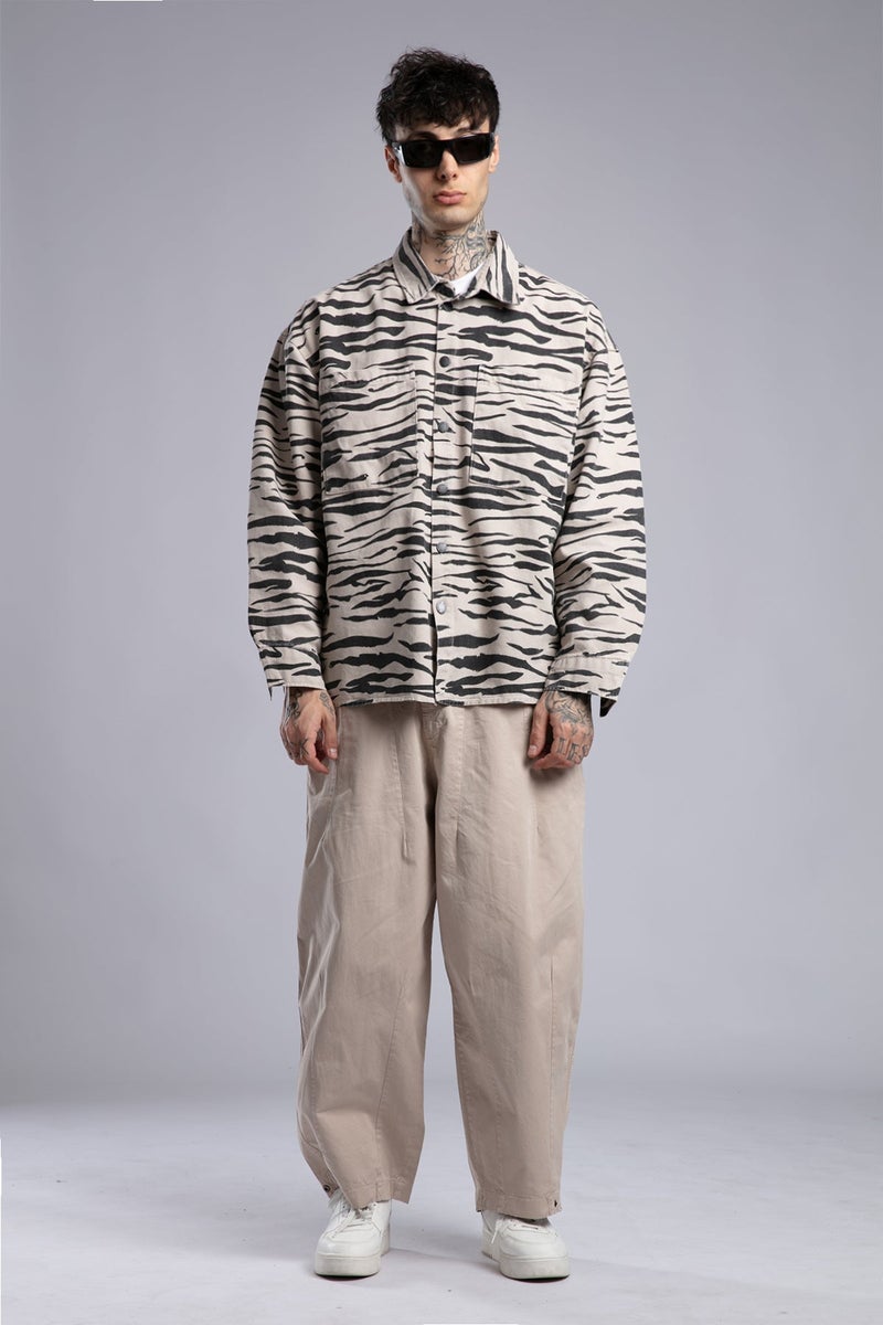 كاتش بنطلون من قماش الجبردين ذو حافة قابلة للتعديل - Image 1